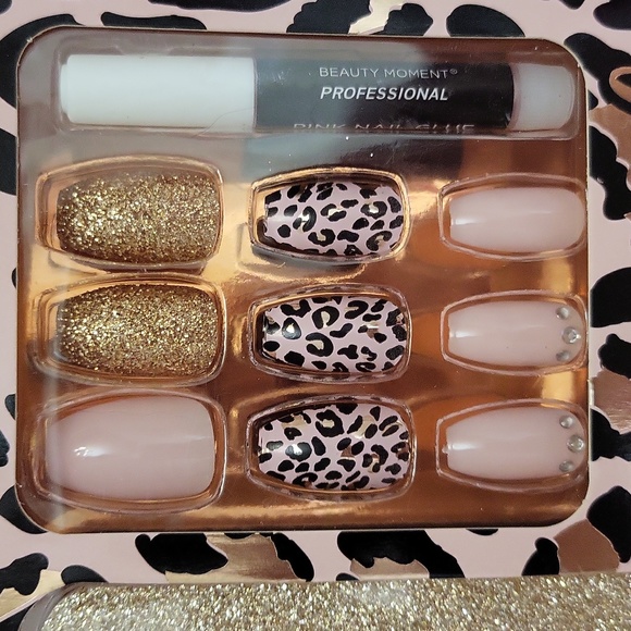 Brand New LUX NAILS False Nails - Picture 3 of 3